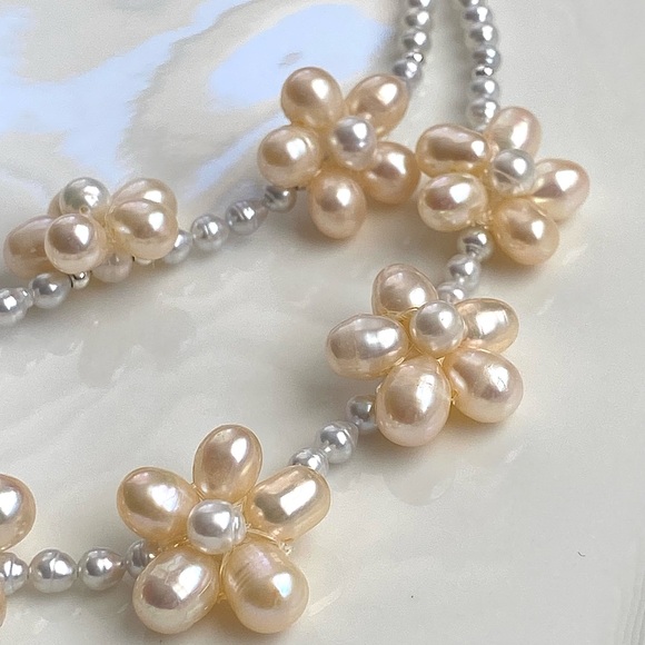 N289-Handmade High Quality Champagne Flower Pearl Baby Pearl Necklace - Picture 9 of 11